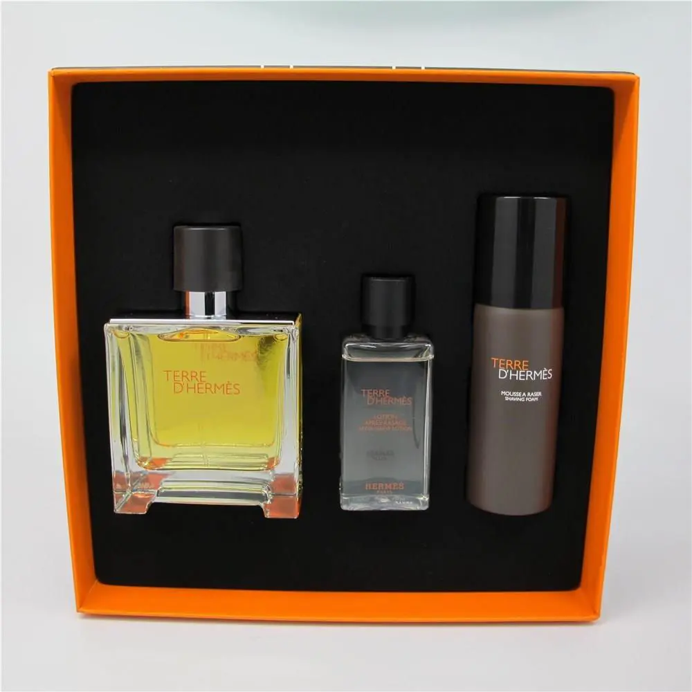 Terre D`hermes by Hermes Set: 75 ml Parfum Spray 1.35 oz A/s 1.6oz Shave Foam
