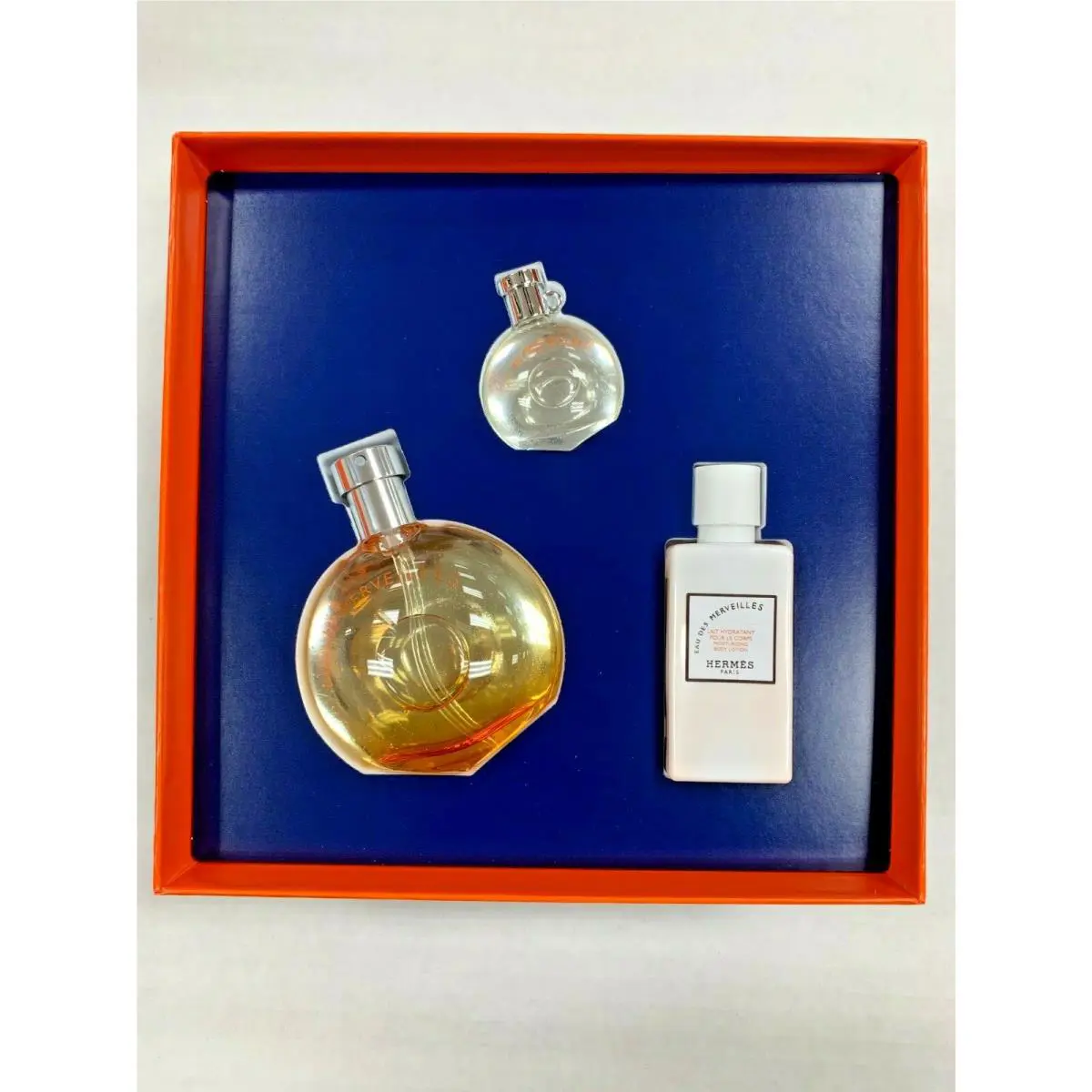 Eau Des Merveilles By Hermes 3 Piece Gift Set - 1.6 Oz Eau De Toilette Sp Women
