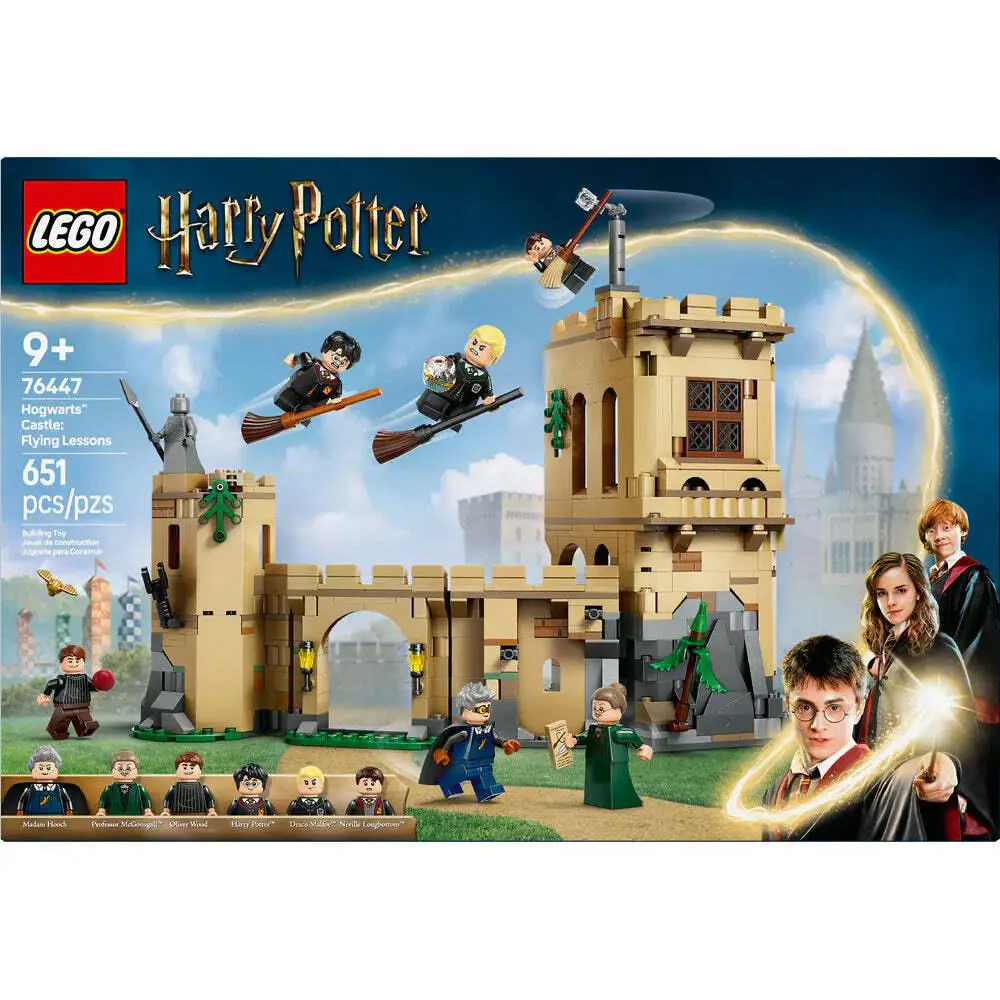 Lego Harry Potter Hogwarts Castle: Flying Lessons 76447