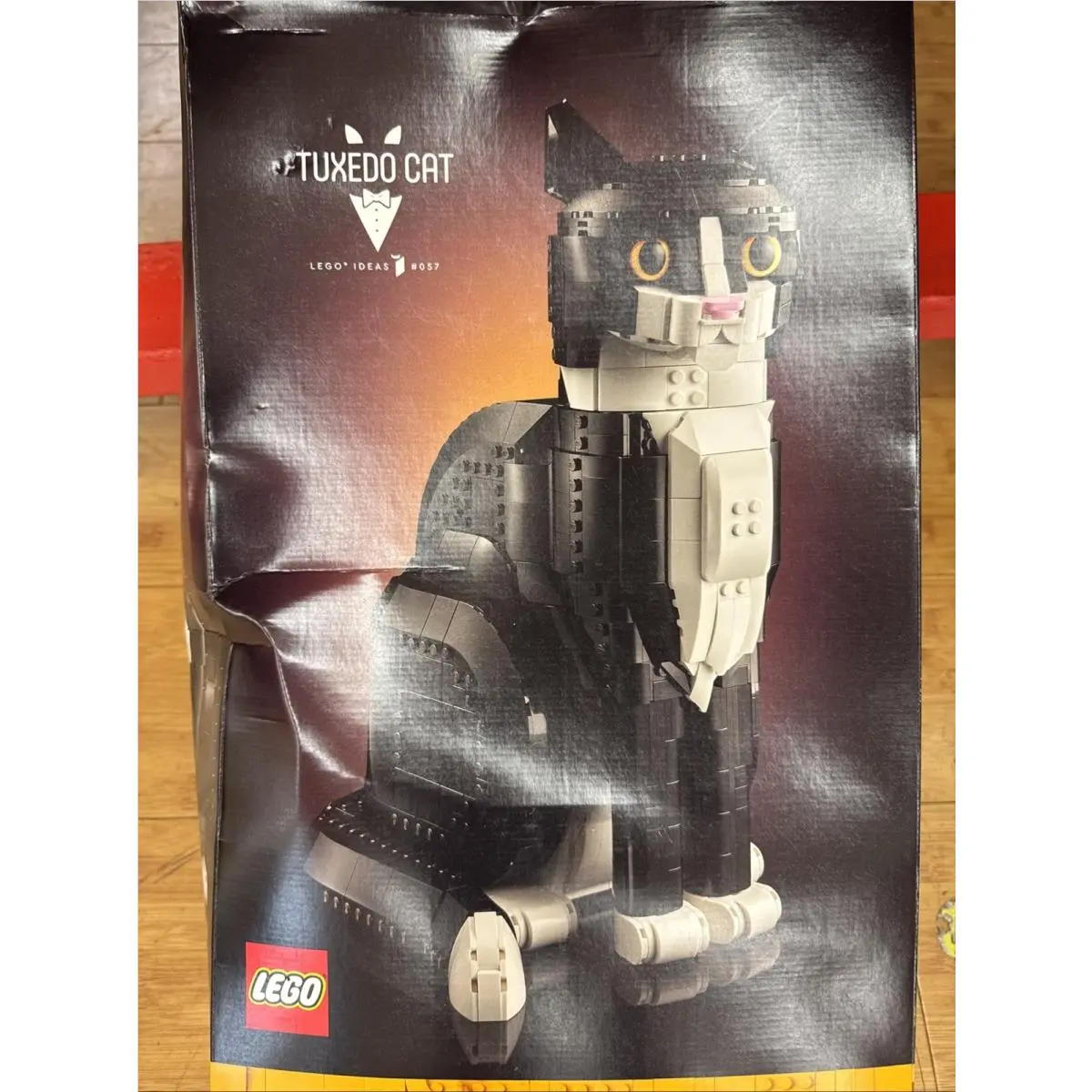 Lego Ideas: Tuxedo Cat 21349 -