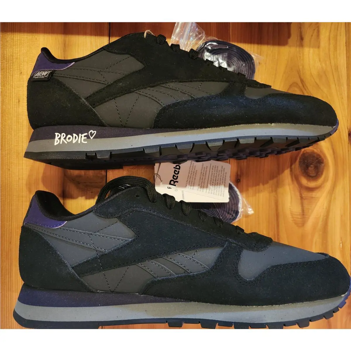 Reebok shoes - Reebok AEW x Classic Leather - 10206650 - Black, Manufacturer: Black/Purple 2
