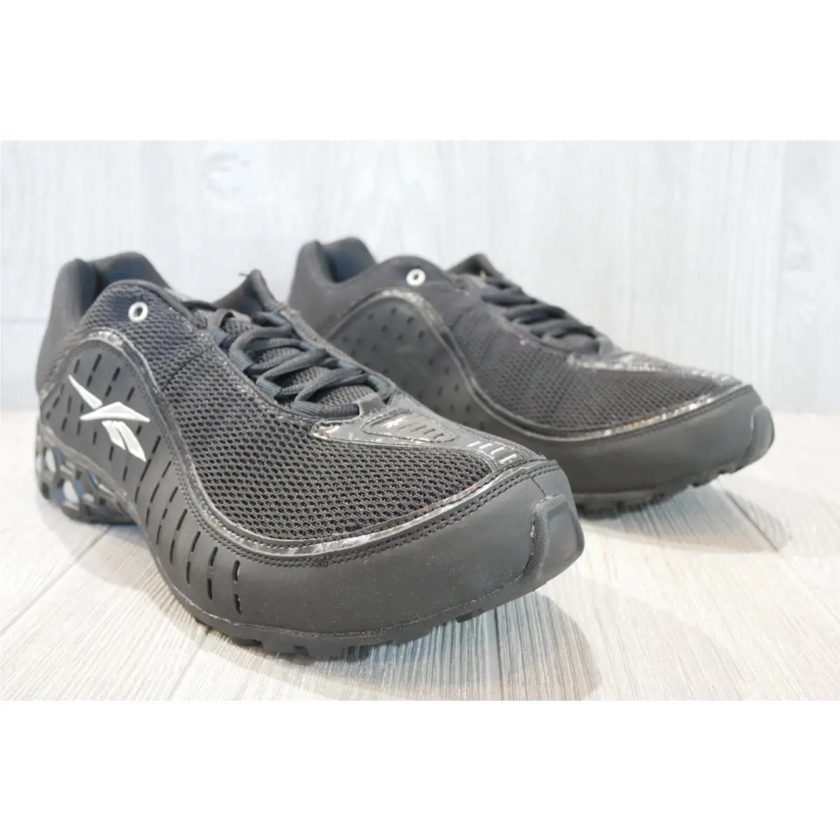 Reebok shoes - Black 1