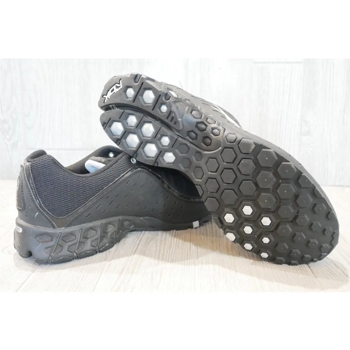 Reebok shoes - Black 4