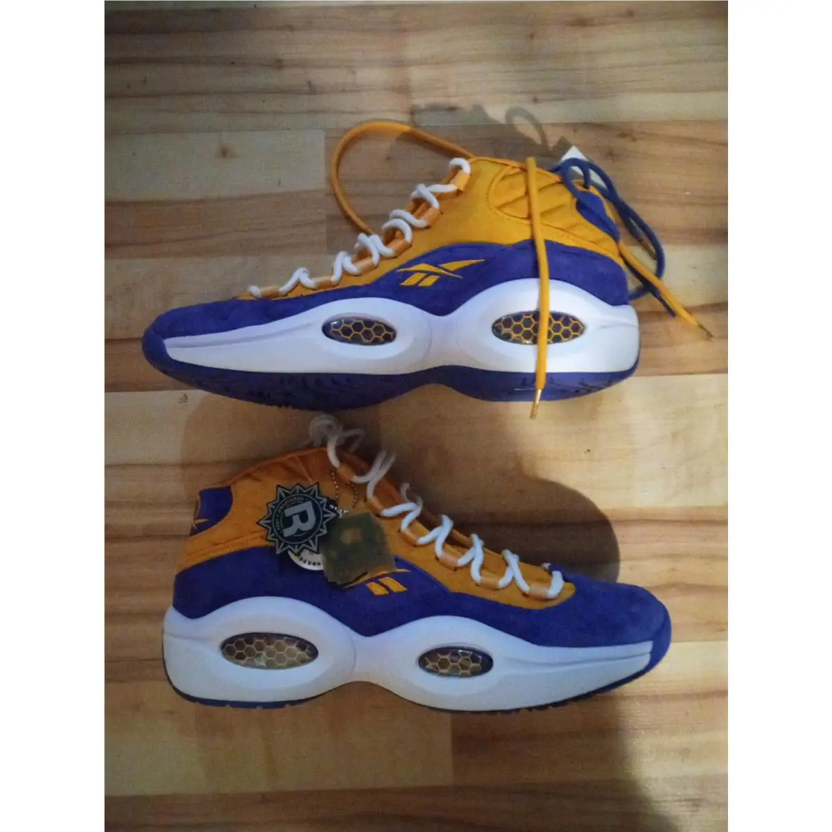 Reebok shoes Question - Multicolor 0