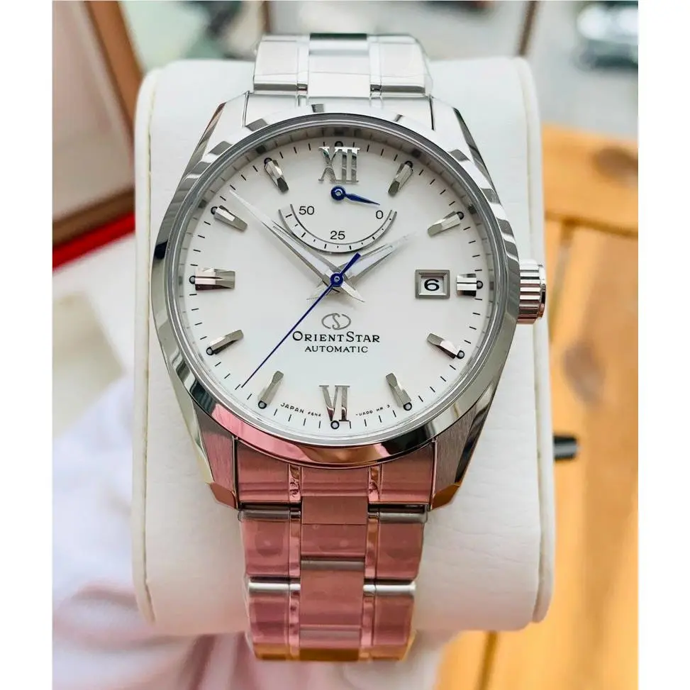 Orient Star Silver Dial Men`s Watch Automatic Sapphire Crystal RK-AU0006S