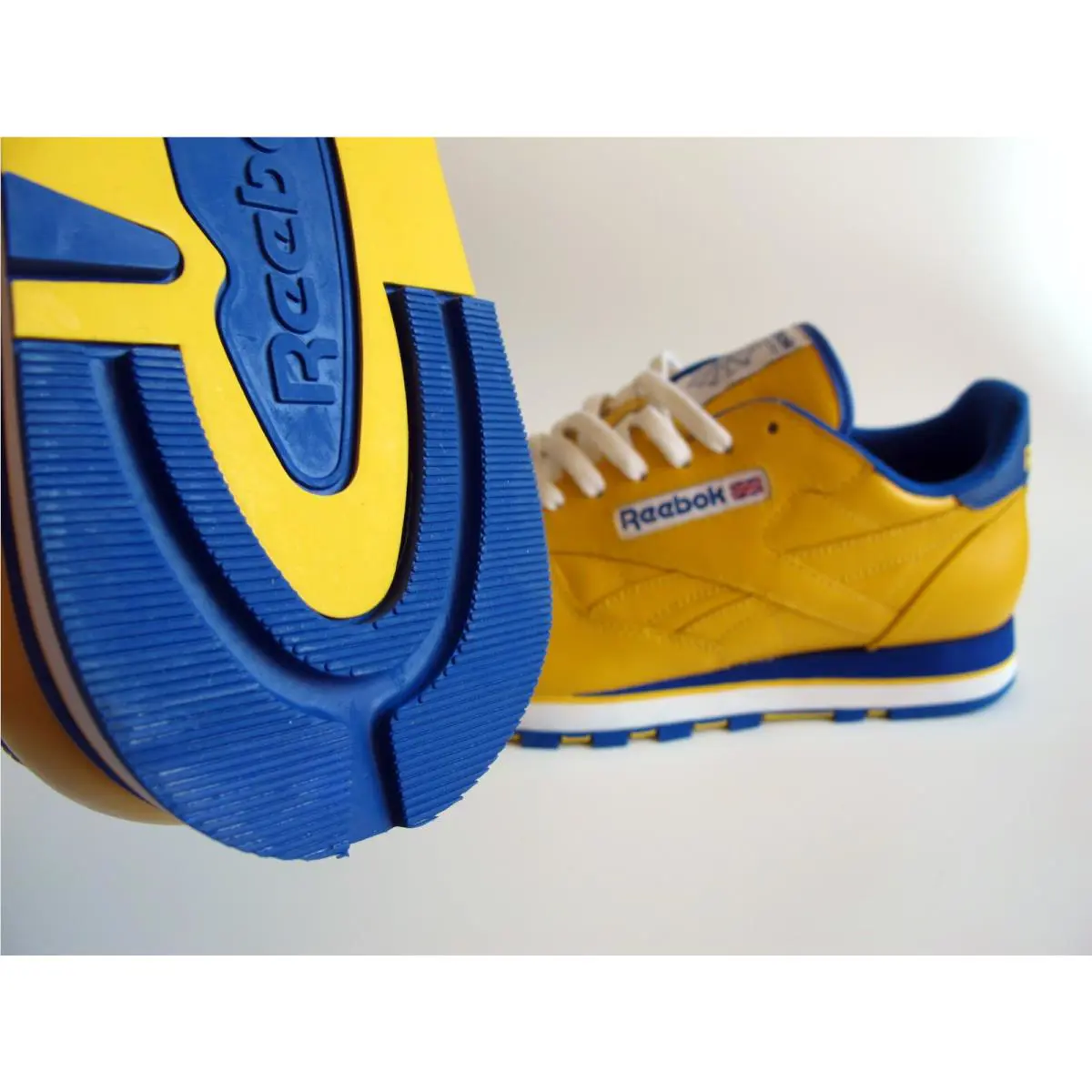 Reebok shoes - Reebok Classic Leather - Classic Leather - Yellow 8