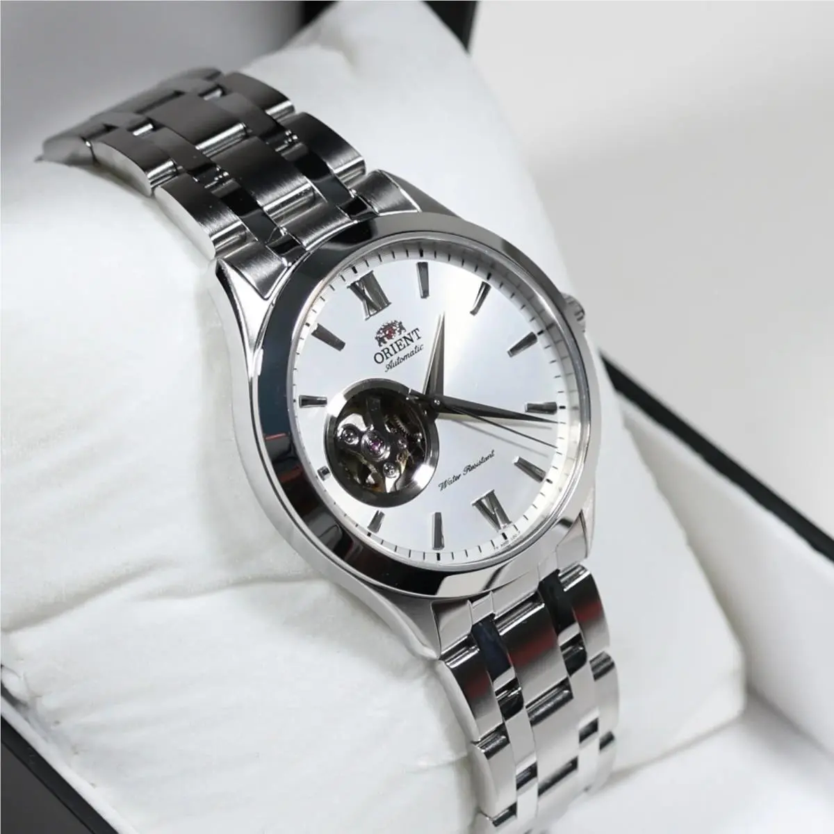 Orient Open Heart Automatic Silver Dial Men`s Watch AG03001W