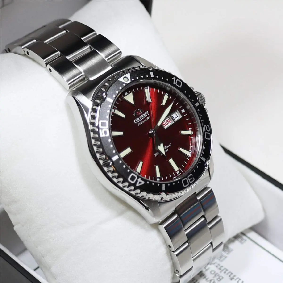 Orient Kamasu Maroon Dial Men`s Stainless Steel Diver Watch RA-AA0003R39B
