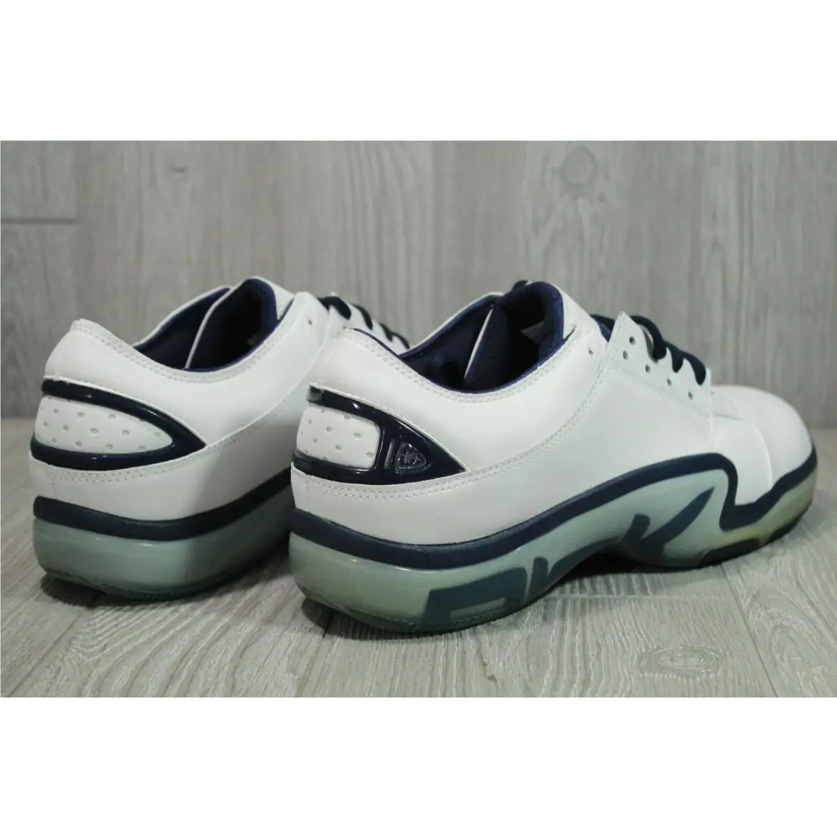 Reebok shoes - White 3