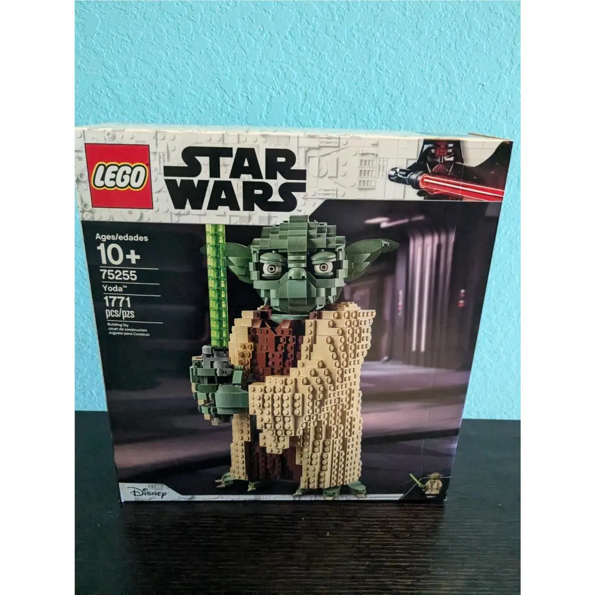 Lego Star Wars Attack of The Clones Yoda 75255 Retired