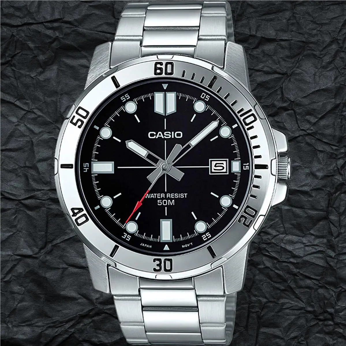 Casio MTP-VD01D-1E Men`s Black Analog Watch Steel Band Date Indicator