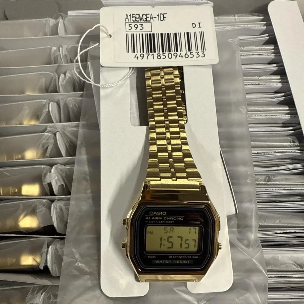 Casio A159WGEA-1D Gold Tone Digital Watch Japan DH Caseback w/ Tags - Dial: Standard, Band: Gold, Bezel: Gold
