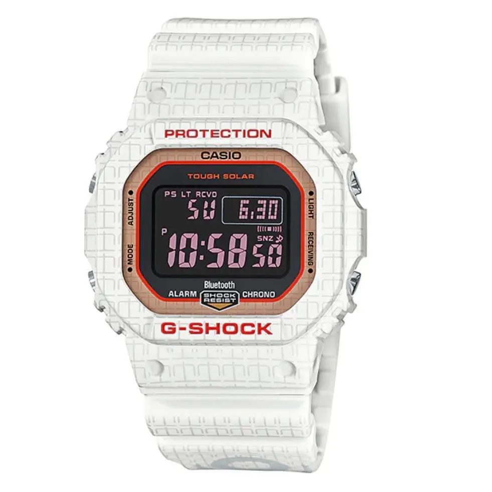 G-shock Limited Model The Savage Five By Jahan Loh White GW-B5600SGZ-7DR by Casio