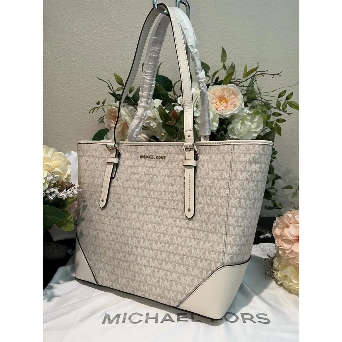 Michael Kors MK Initial Canvas/leather Trim Aria Large Tote Bag Bone/cream/ivory