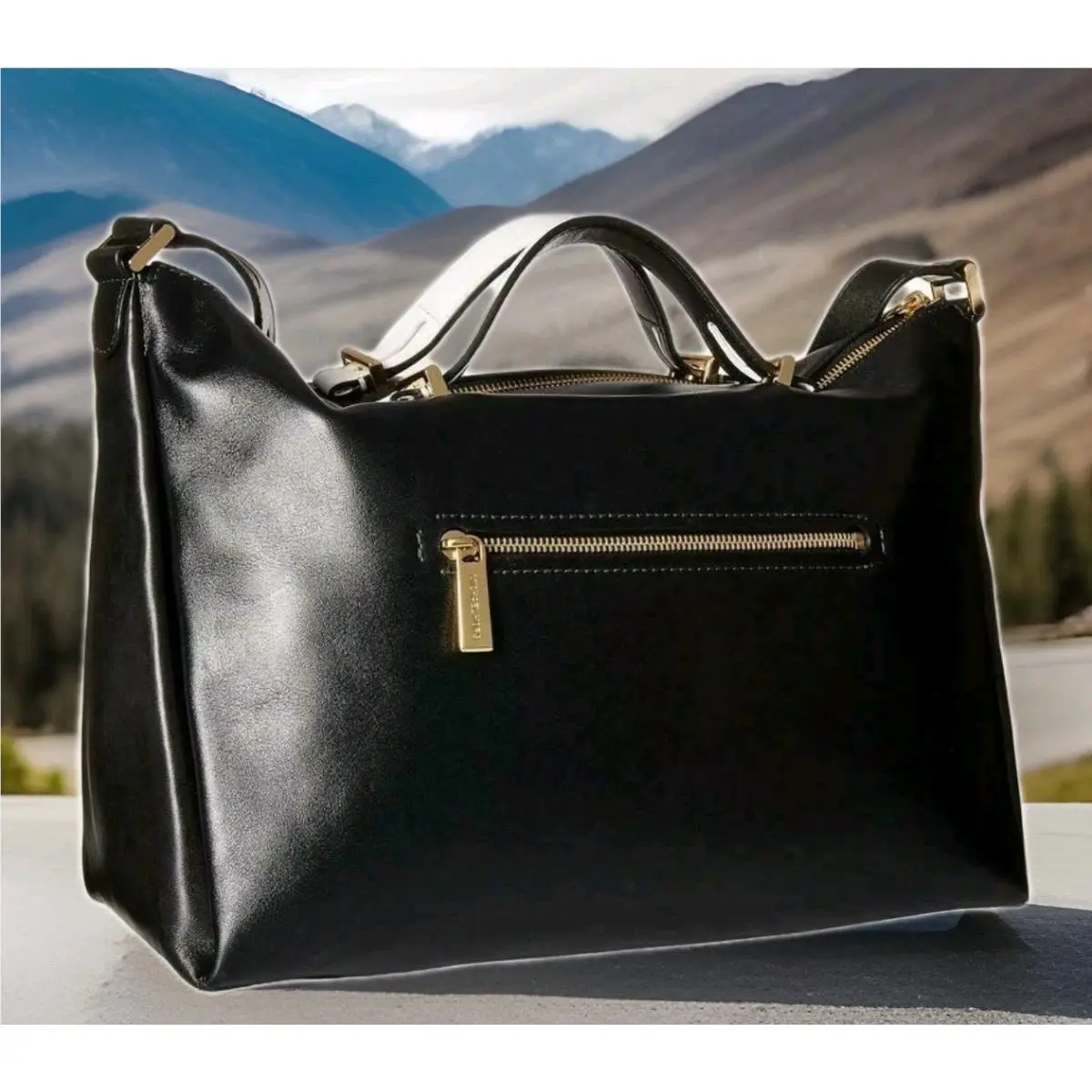 Michael Kors Chelsey Black White Leather Top Zip Large Conv Shoulder Bag