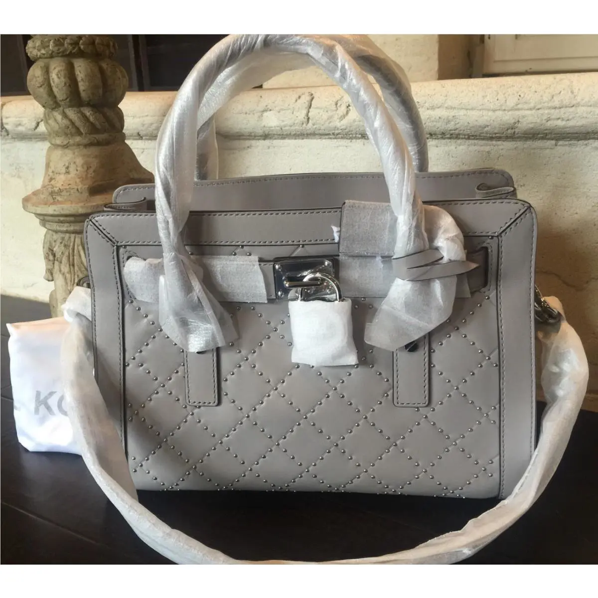 Michael Kors Microstud Hamilton EW Satchel Leather Purse Handbag Pearl Grey
