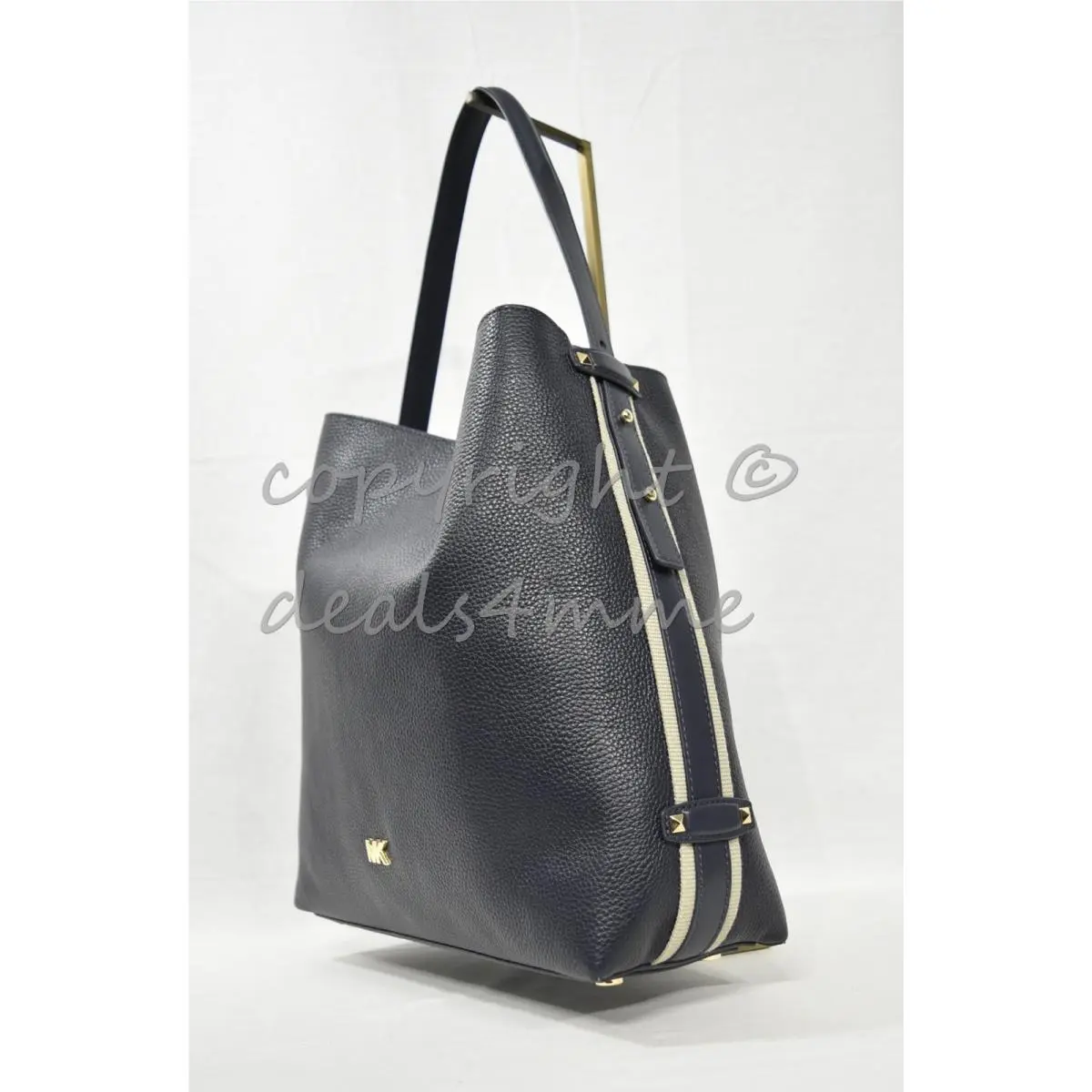 Michael Kors Griffin Large Leather Hobo. Detachable Pouch in Admiral Blue