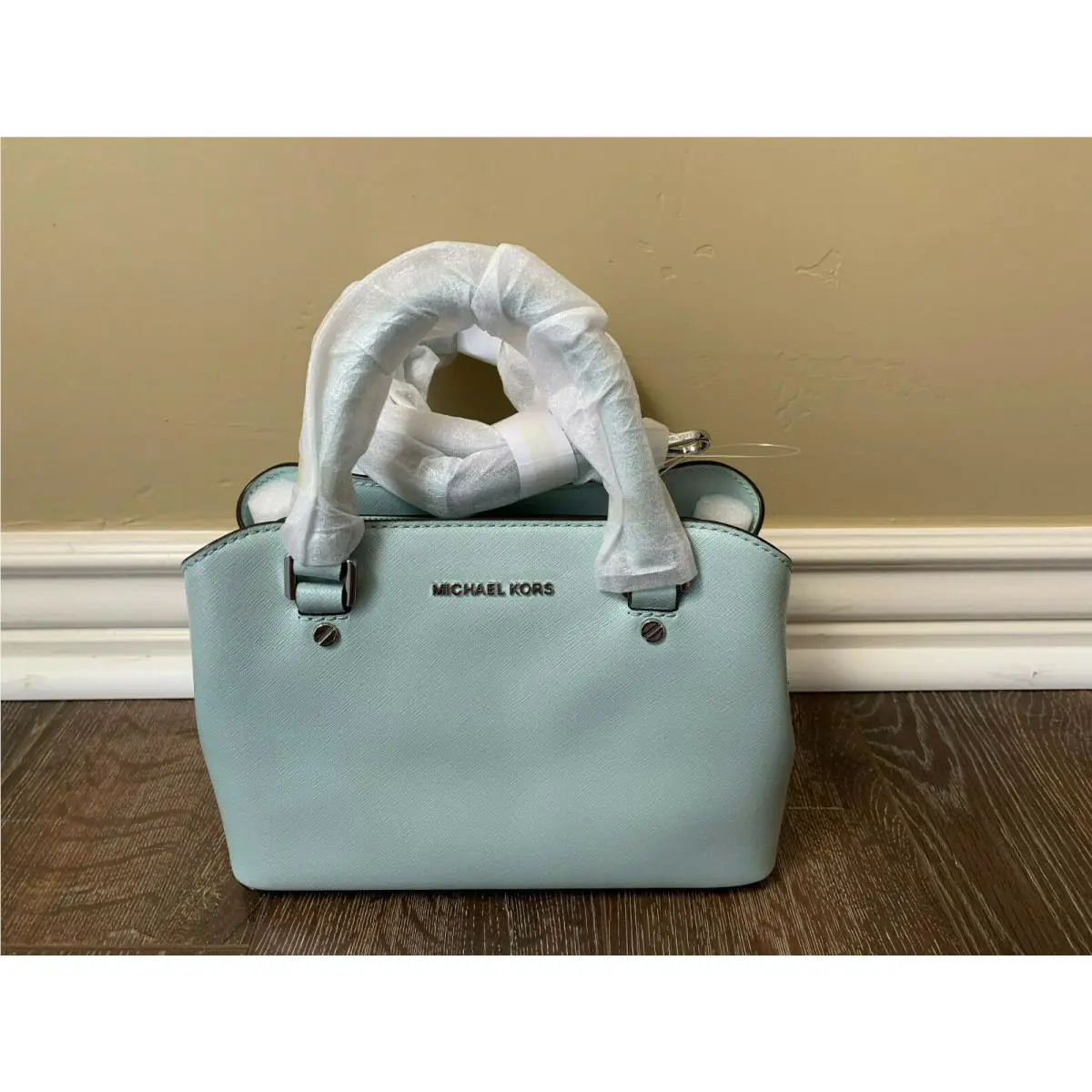 Kors Savannah Small Saffiano Leather Satchel Handbag Celadon