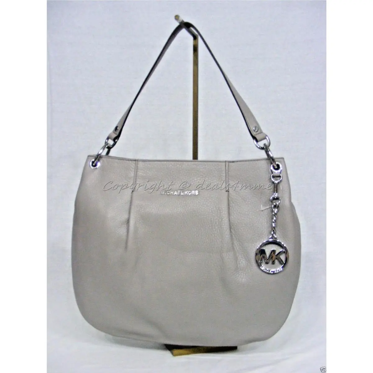 Kors Bedford Large Convertible Shoulder Bag in Pearl Grey
