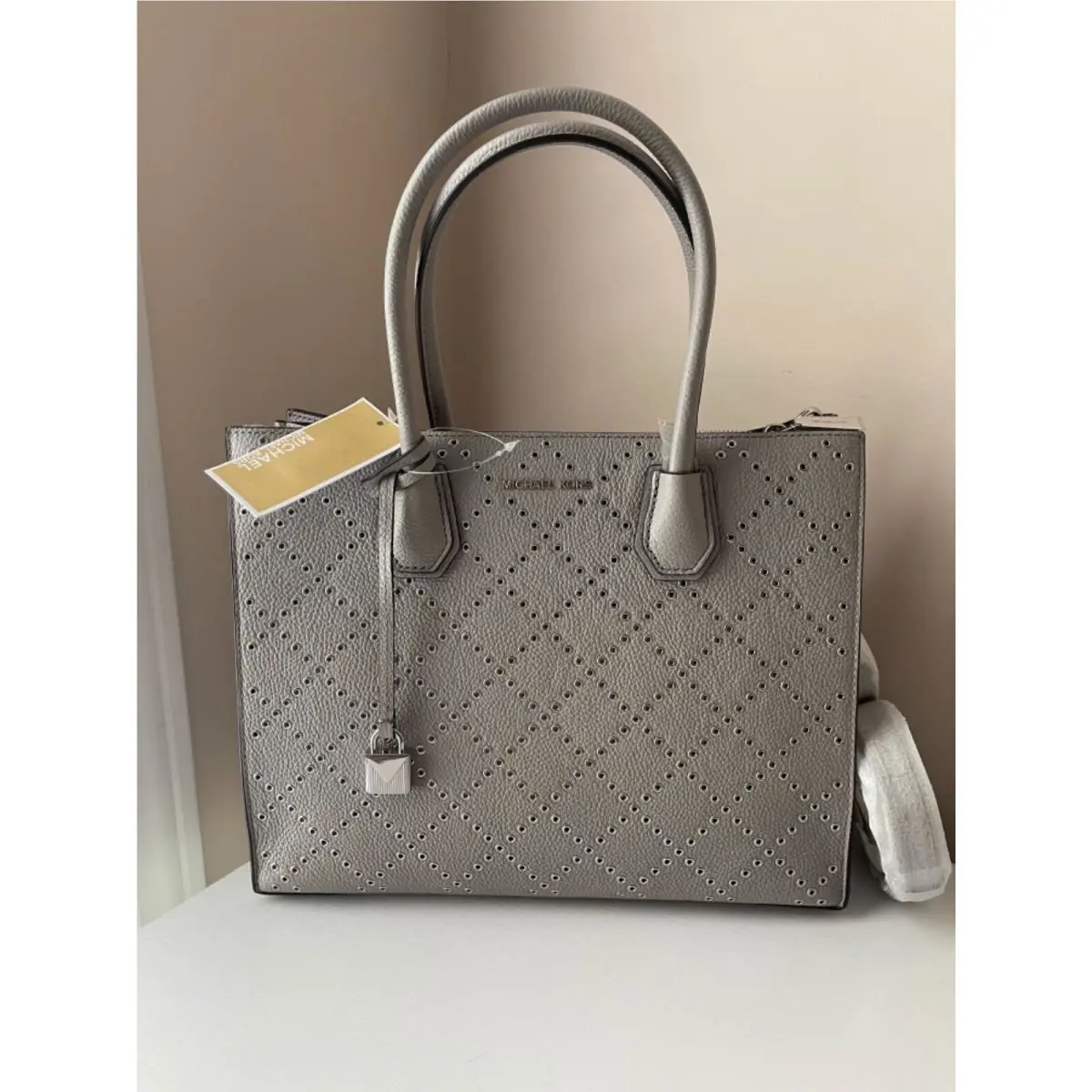 Michael Kors Pearl Grey LG Conv Tote 30F7SZ4T3U