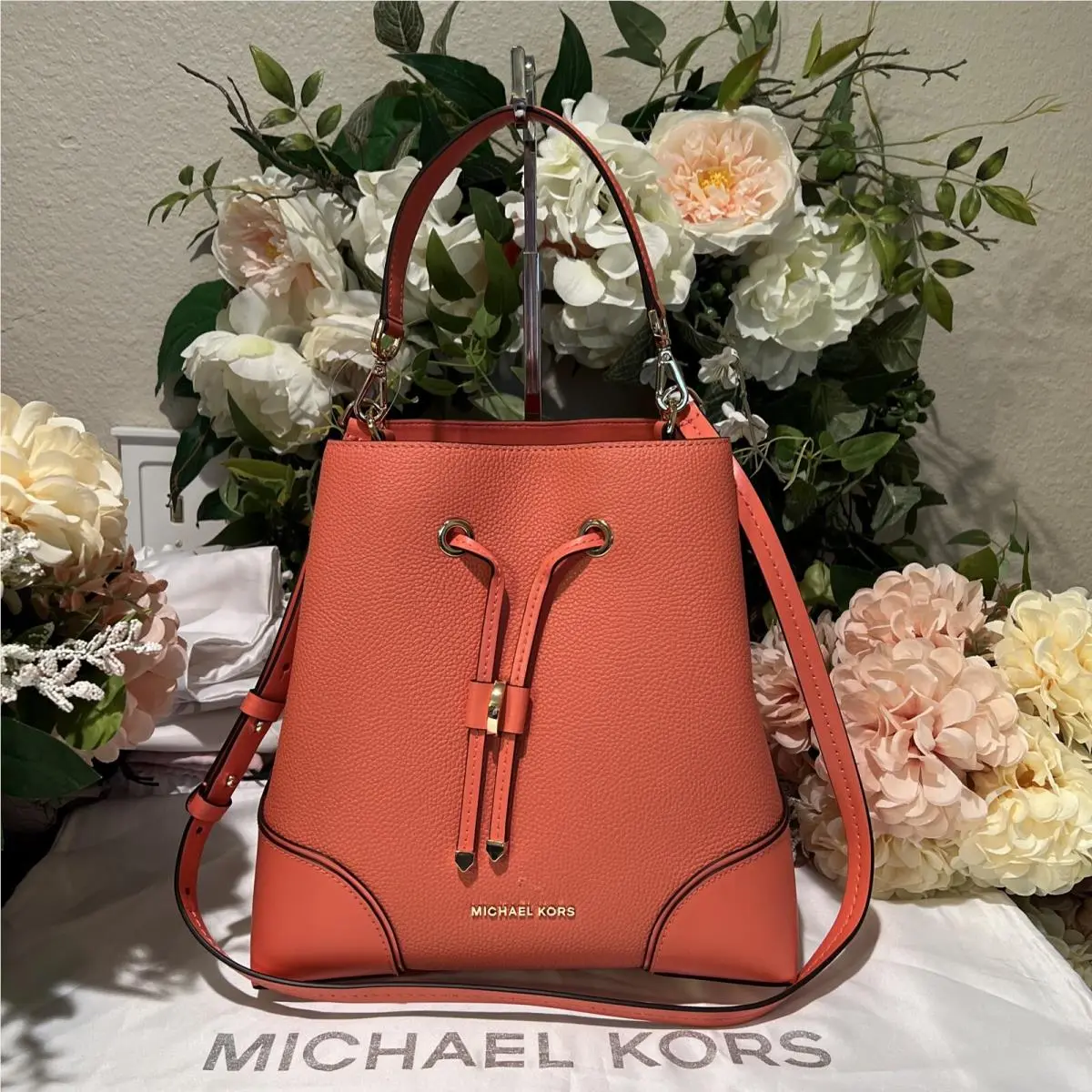 Michael Kors Leather Medium Mercer Gallery Drawstring Bucket Bag-coral/pink
