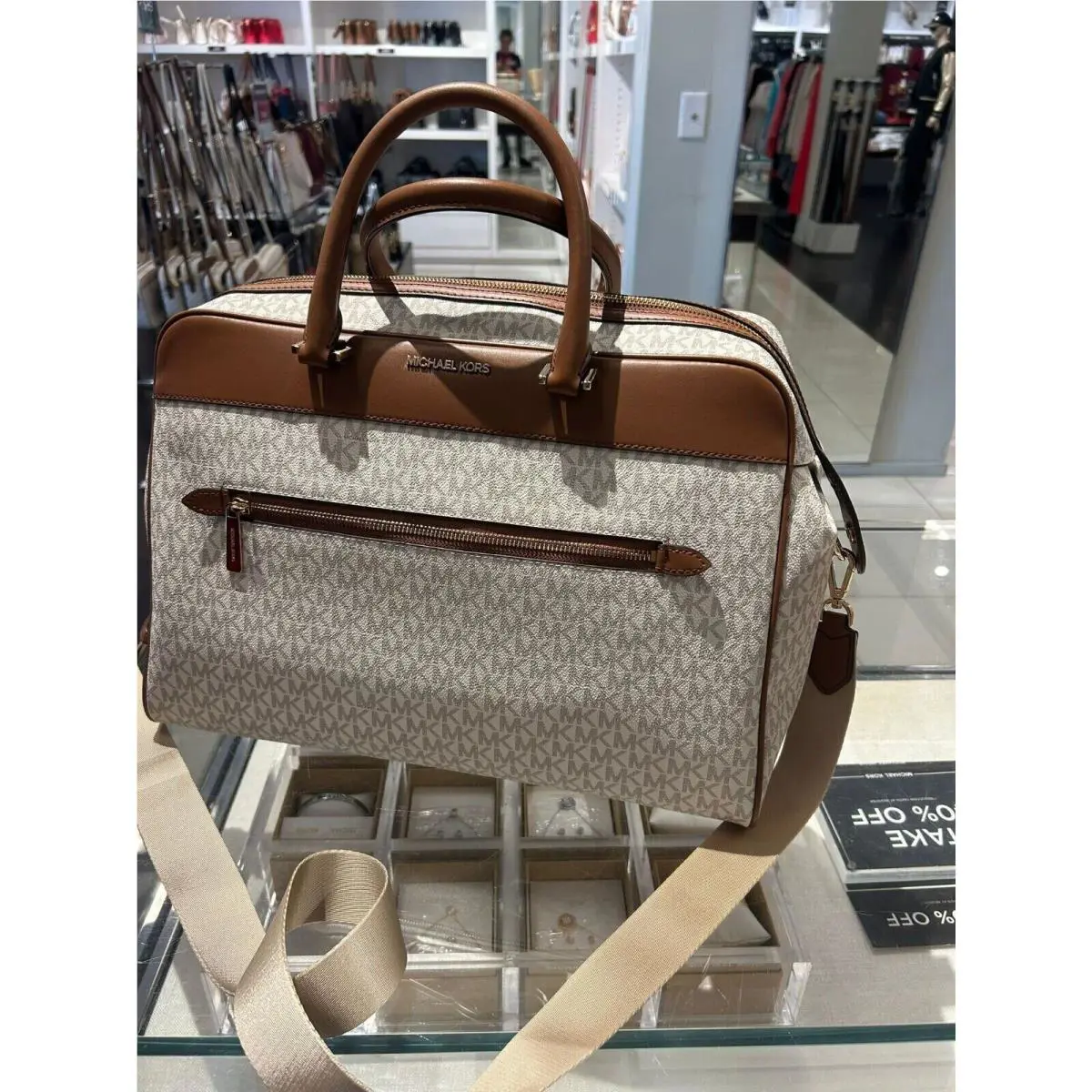 Michael Kors Women Travel Luggage Large Weekender Bag For Vacation Getaway Trip