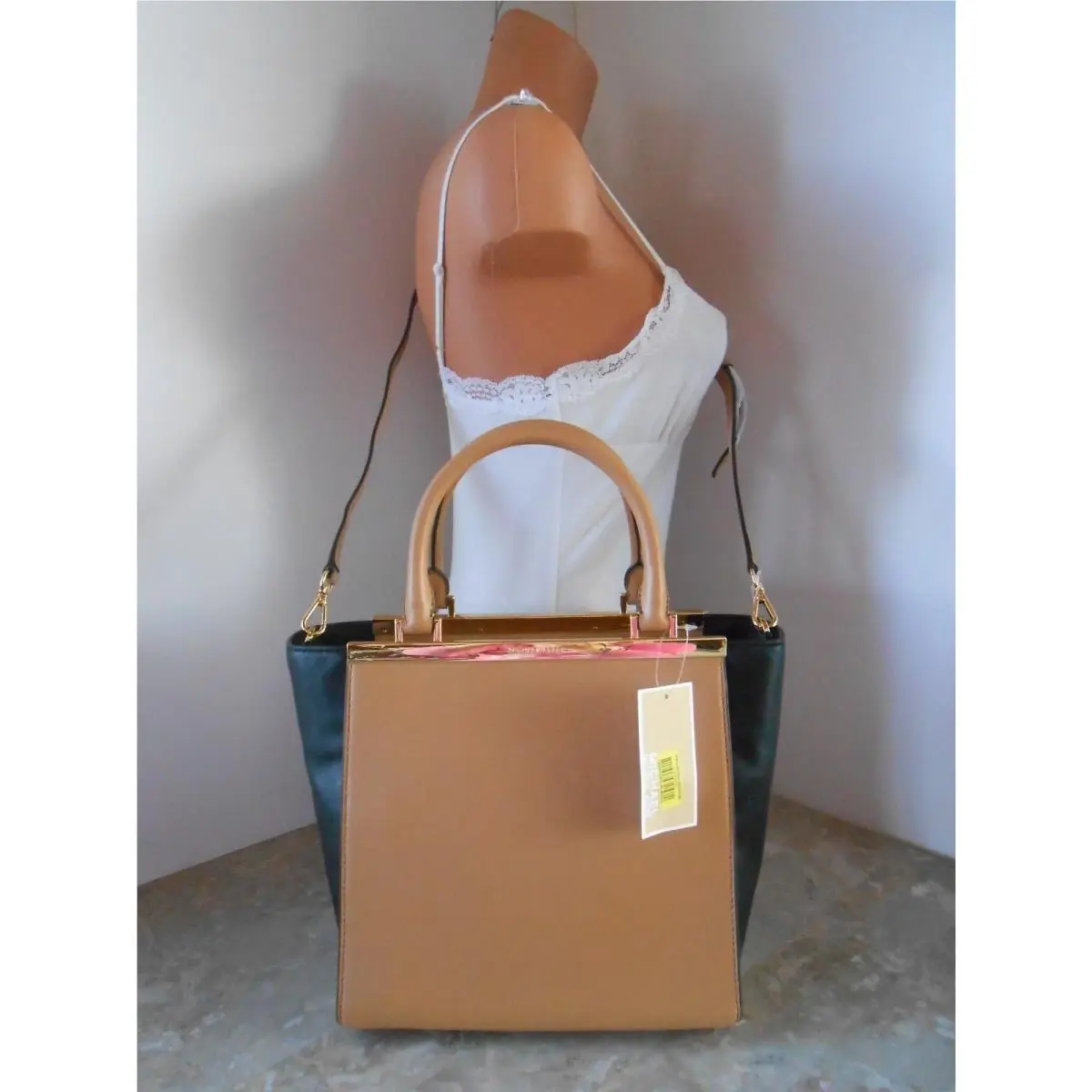 Lana Medium Leather Tote/crossbody Bag Suntan/black by Michael Kors