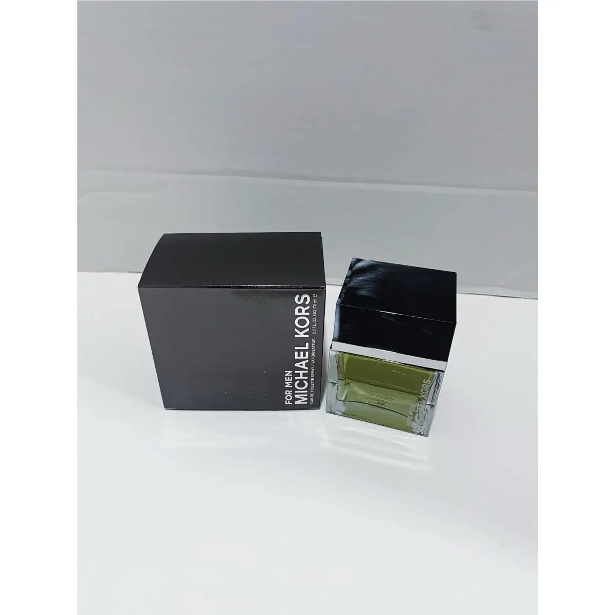 Michael Kors For Men 2.3 Oz/ 70 ml Eau De Toilette Spray NO Seal