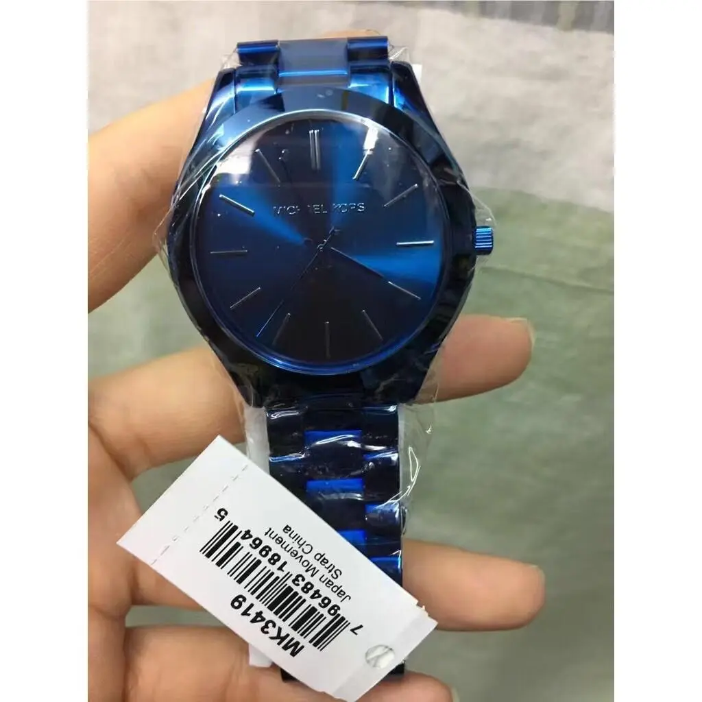 Runway MK3419 Quartz Men`s Watch by Michael Kors
