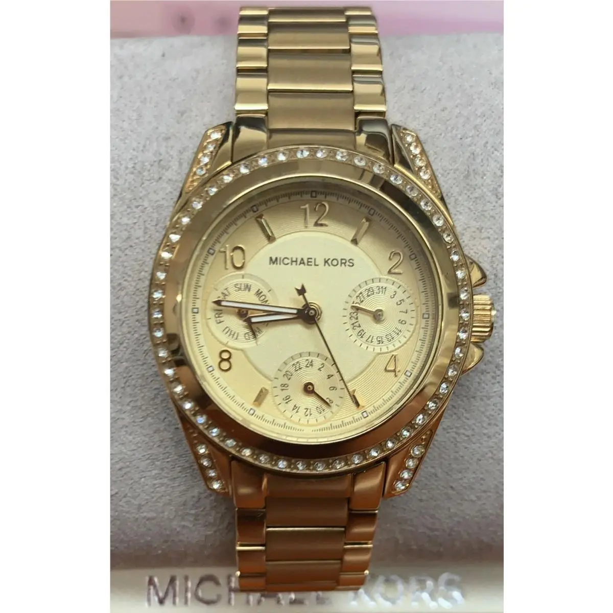 Michael Kors MK5639 Blair Champagne Dial Gold Tone Stainless Steel Women`s Watch
