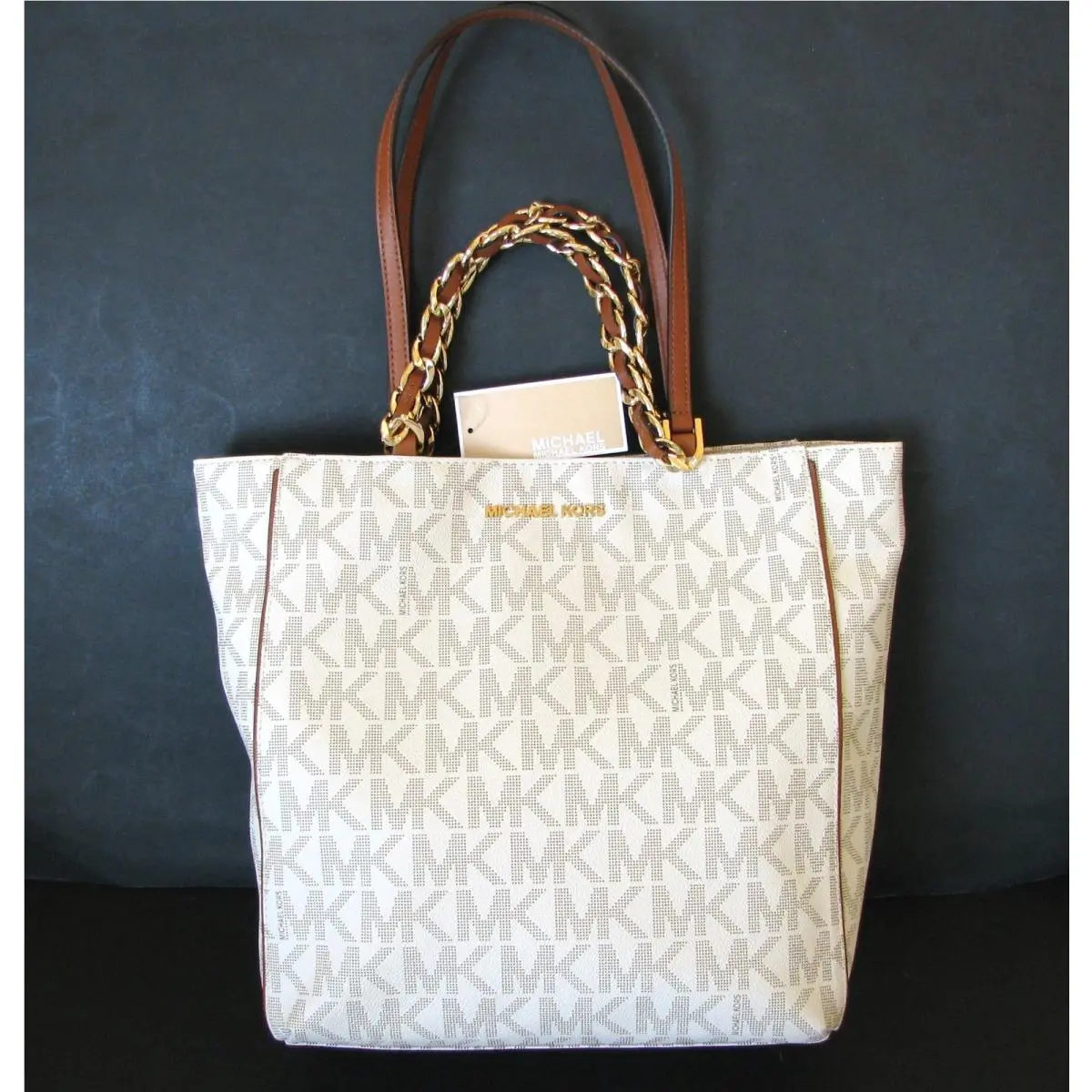 Harper Vanilla White Pvc Chain Convertible NS Tote Hand Bag Purse by Michael Kors