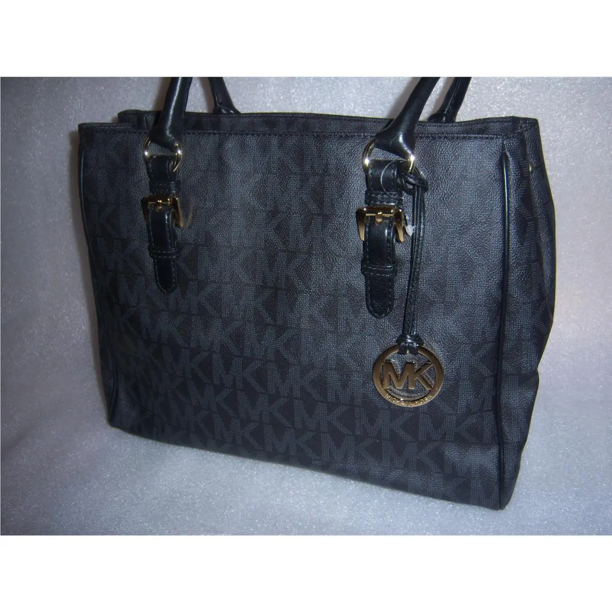 Jet Set Medium Pvc Coated Black / Gold Signature Work Tote Bag by Michael Kors