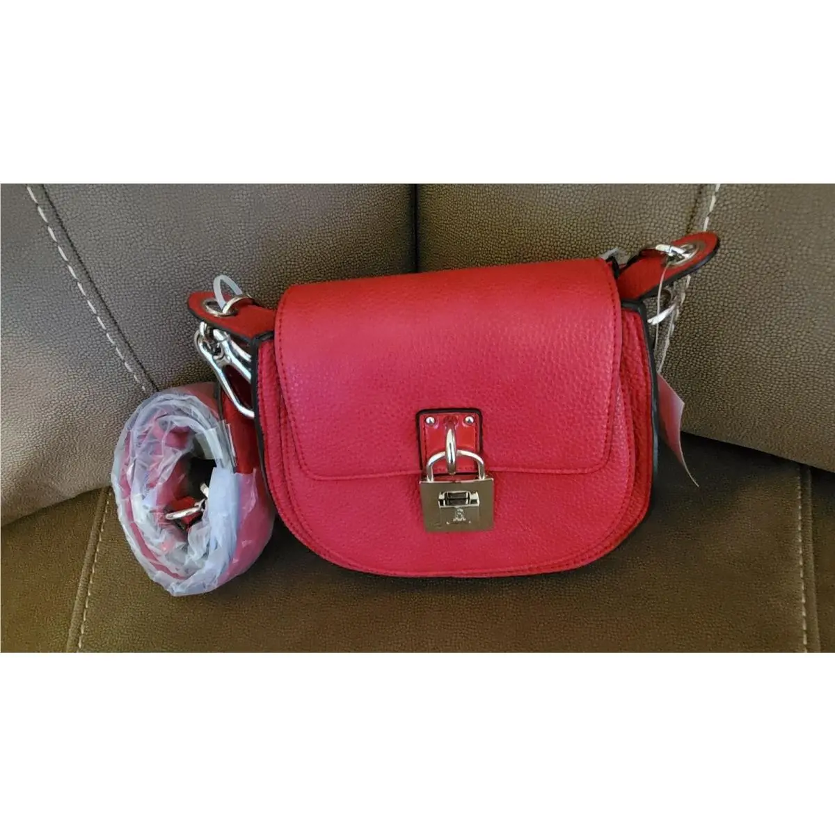 Aubree Red/silver Padlock Crossbody and Straps Bag by Steve Madden