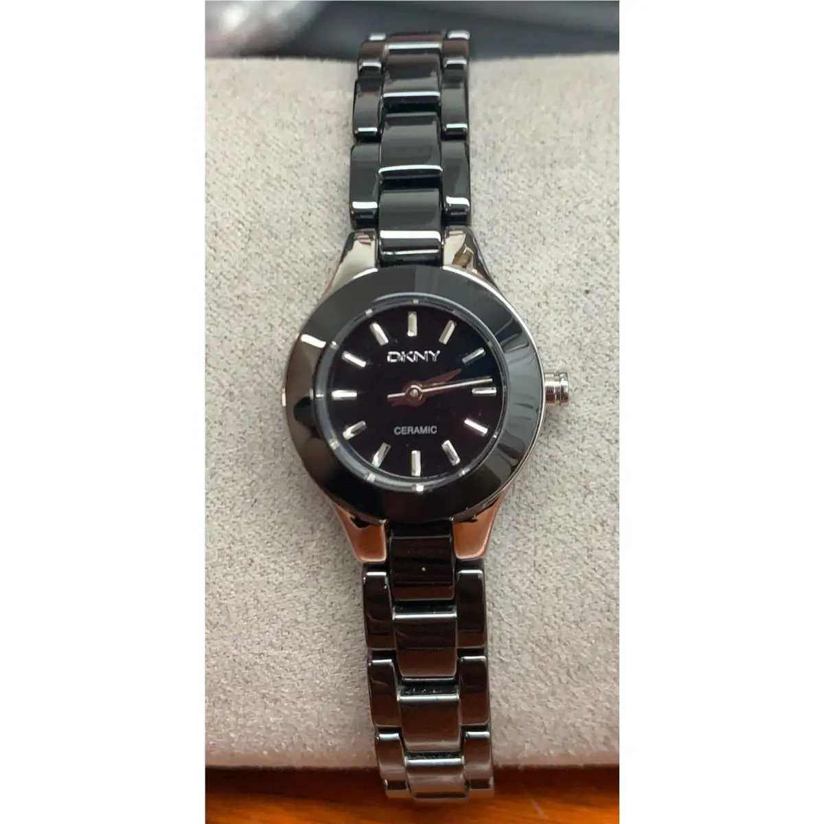 Dkny NY8645 Ceramic Black Dial Black Ceramic Strap Women`s Watch