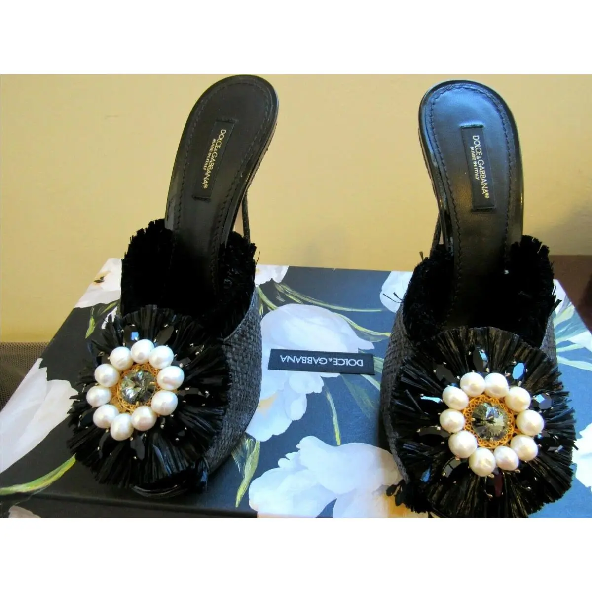 Dolce & Gabbana shoes - Black (UPC: 8057001959808) 2