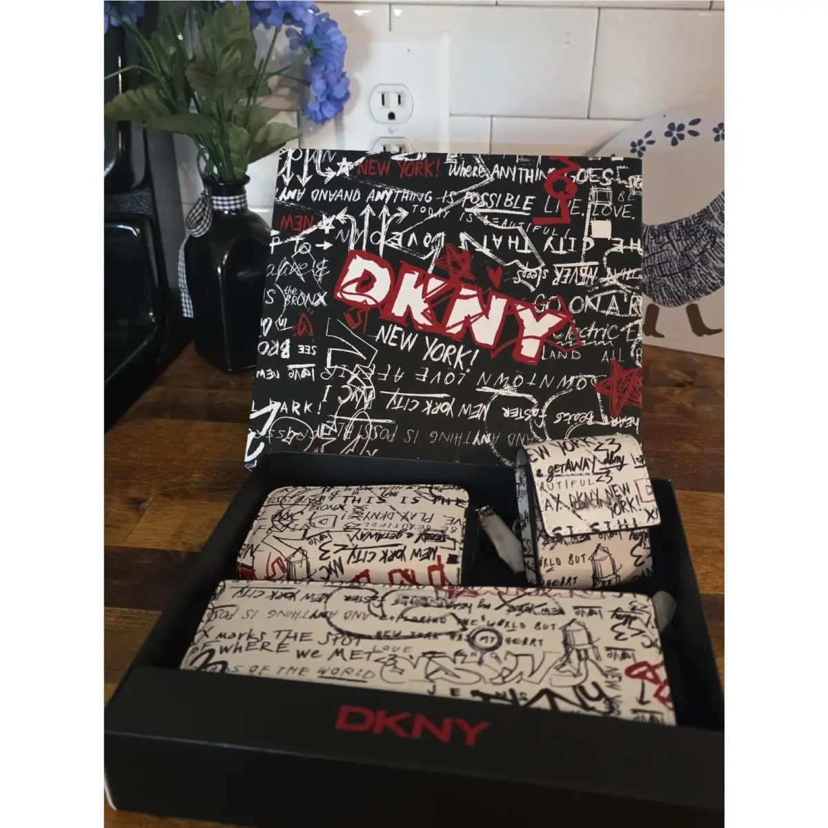 Dkny Gia Box Set 3 PC
