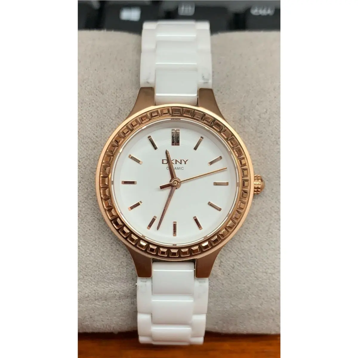 Dkny NY2251 Chambers White Dial White Ceramic Strap Women`s Watch