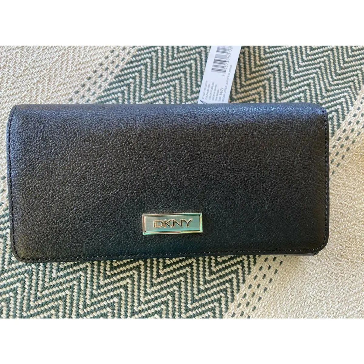 Dkny Black Slgs Luster Leather Classic Snap Wallet 741123111