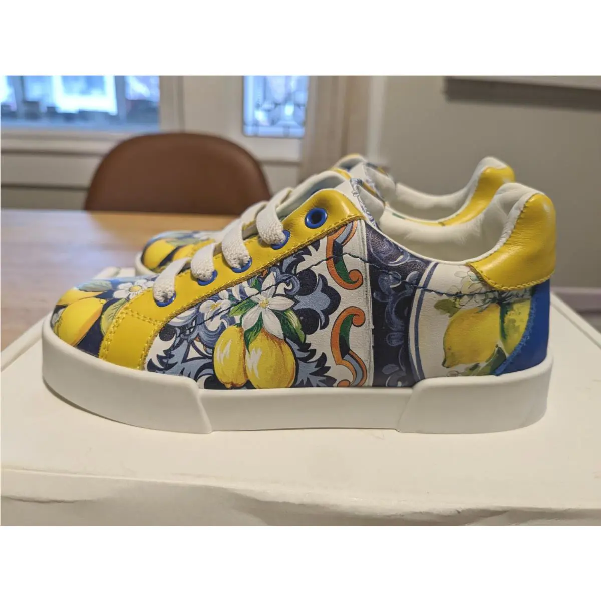 Dolce Gabbana Kids Low Top Sneakers Lemon Print 28