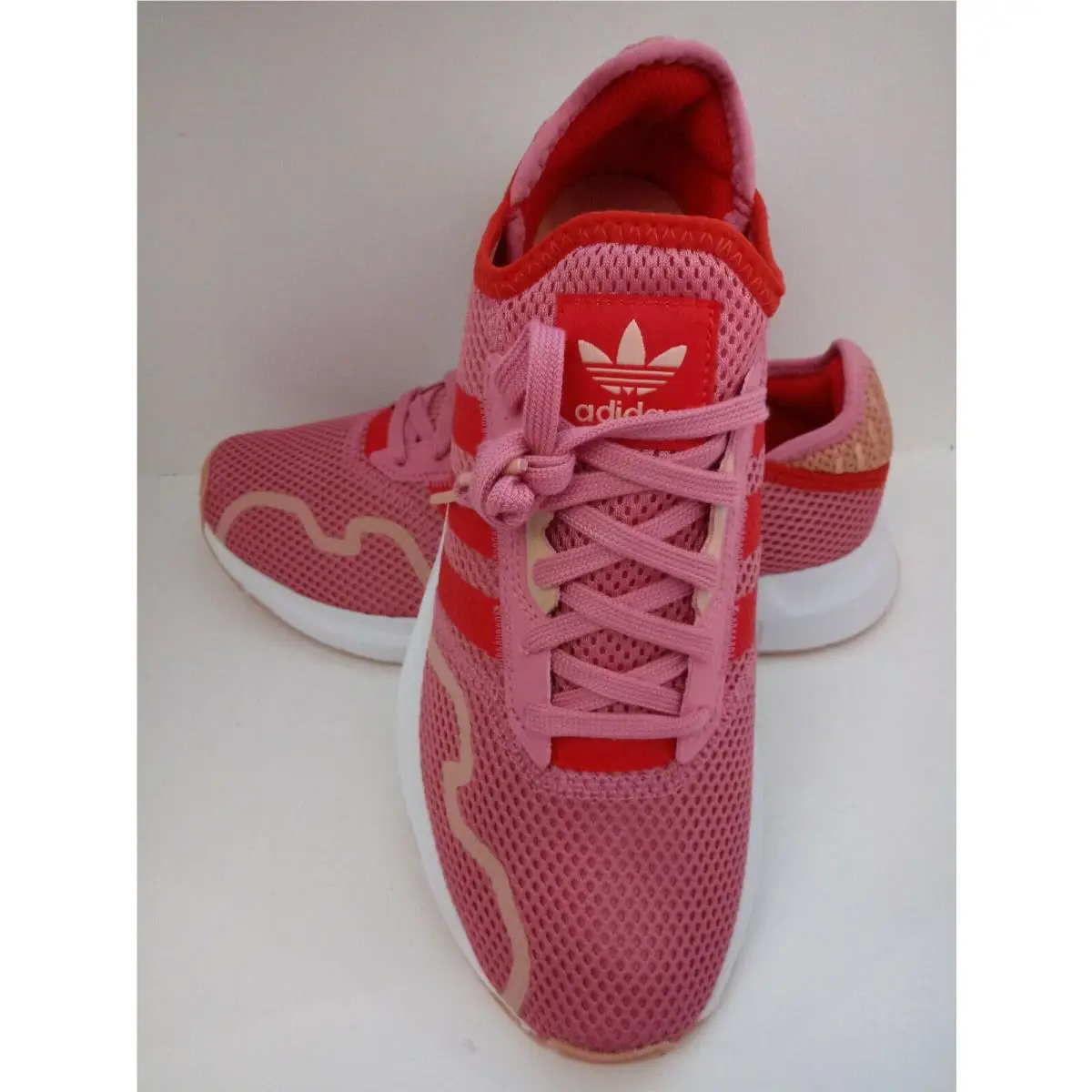 Adidas shoes - adidas Swift Run x j - Q47123 - ROSTON/AMBLUS/RED 5