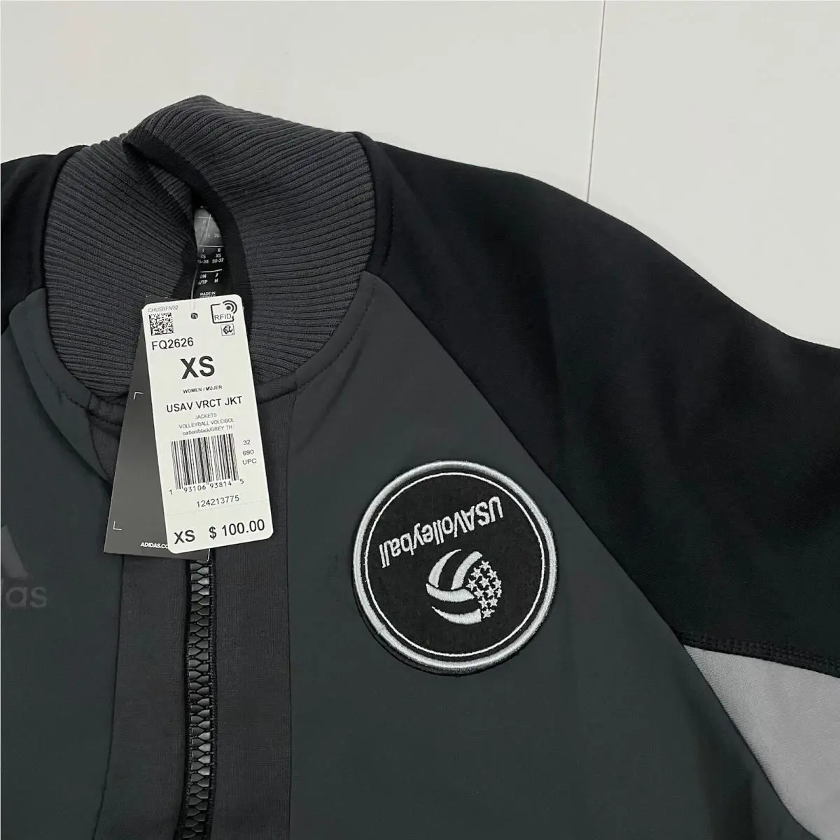 Adidas clothing - FQ2626 - FQ2626 - Gray (UPC: 193106938145) 4