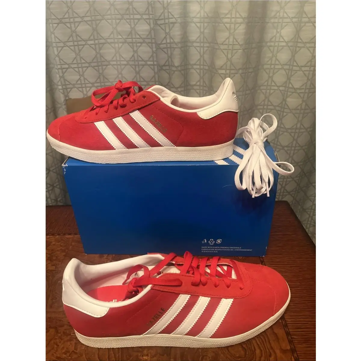 Adidas Originals Gazelle Suede Sneakers `scarlet White`JI1534 Mens Size 10.5