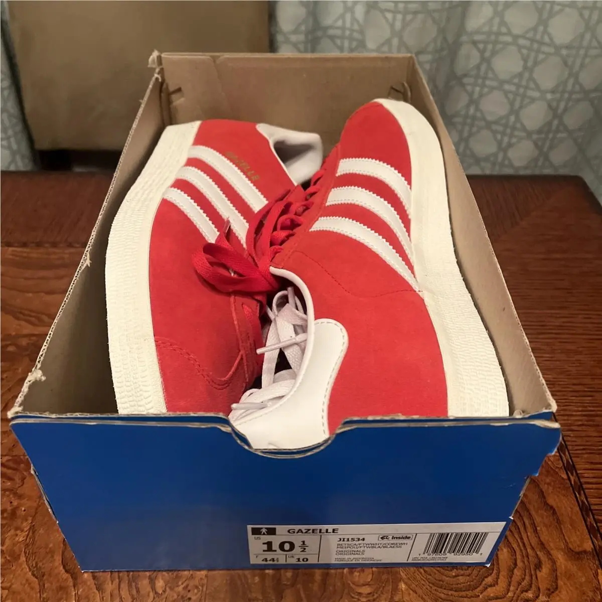 Adidas shoes - adidas Originals Gazelle - Originals Gazelle - JI1534 - Red 3