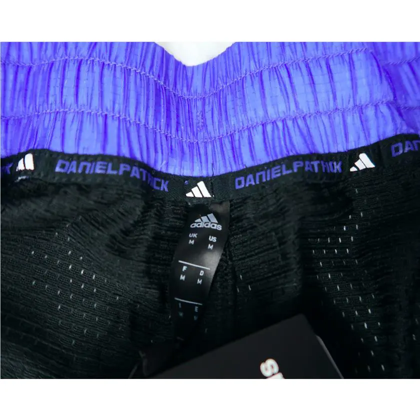 Adidas clothing - GU2301 - GU2301 - Black 3