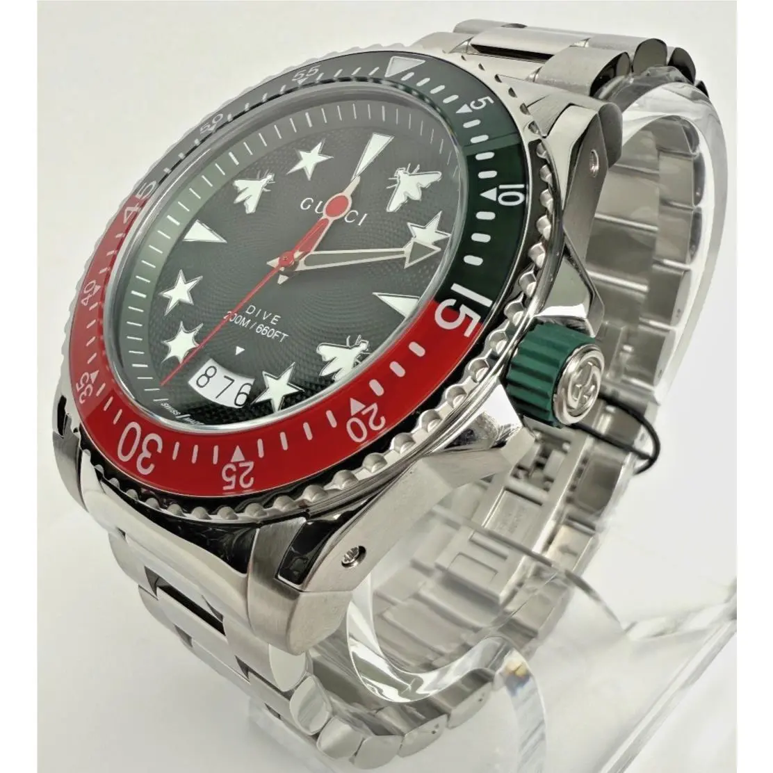 Gucci YA136222 Men`s Dive Green Dial Quartz Watch - Dial: Green, Band: Silver-tone, Silver, Bezel: Silver, Green