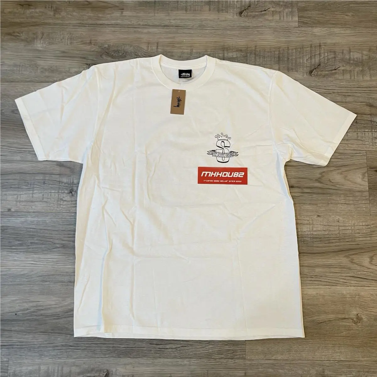 Stussy  clothing - Stussy Gear Banner Tee - Gear Banner Tee - White (UPC: 195292190727) 1