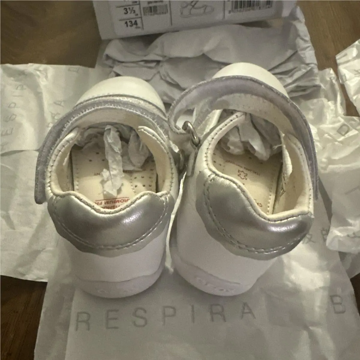 Geox shoes - B3551C - B3551C - White/silver (UPC: 8056206018754) 1