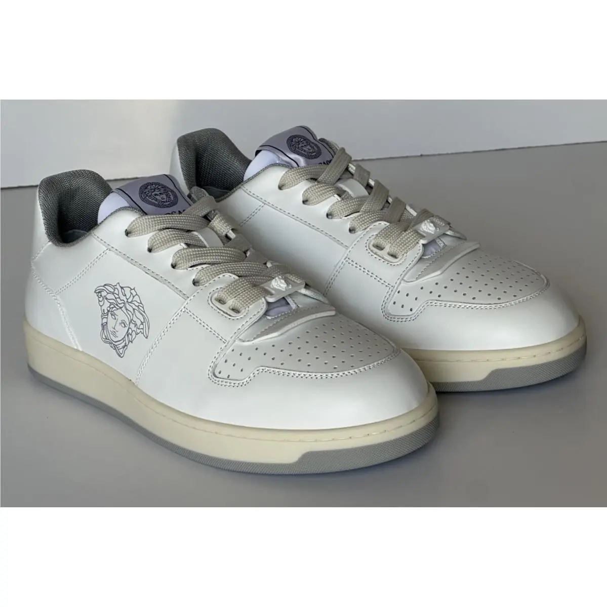 Versace Women’s Medusa White Leather Sneakers 9 US 39 Euro 1014316