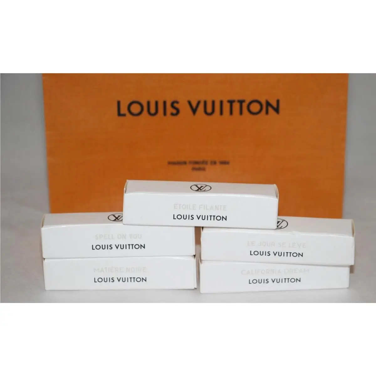 Louis Vuitton LV 5PC Sample Fragrance 2ML Le Jour Se Leve Spell On