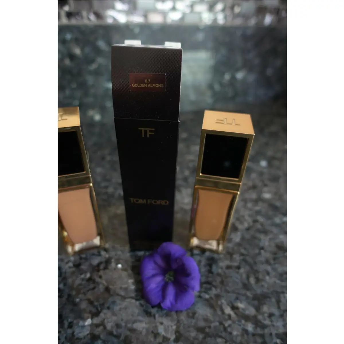 Shade and Illuminate Soft Radiance Foundation Select Your Shade golden almond 8.7 by Tom Ford